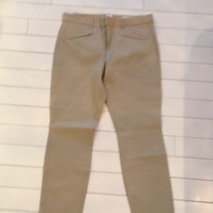LIQUIDATION SALE  * $7*  GAP signature skinny ankle tan pants